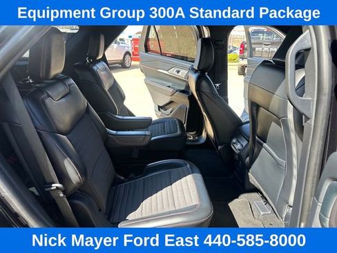 Used 2025 Ford Explorer ST-Line AWD/4WD image 28