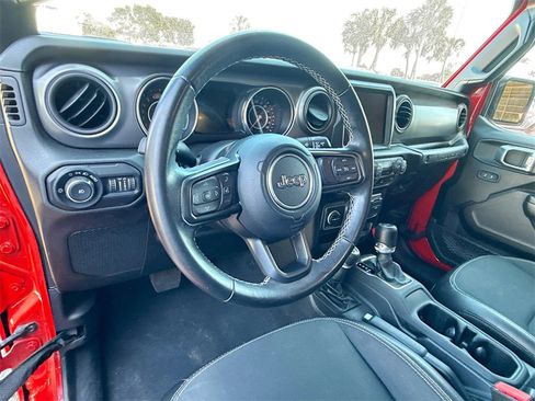 Used 2021 Jeep Wrangler Sport image 12