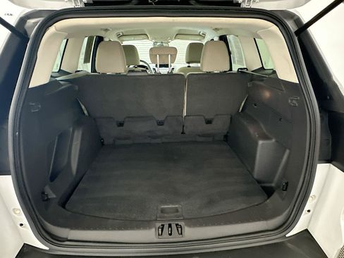 Used 2017 Ford Escape SE AWD/4WD image 29