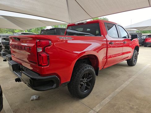 Used 2021 Chevrolet Silverado 1500 Custom Trail Boss w/ LPO, Dark Essentials Package image 3