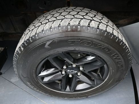 Used 2022 Chevrolet Silverado 1500 Custom Trail Boss image 9