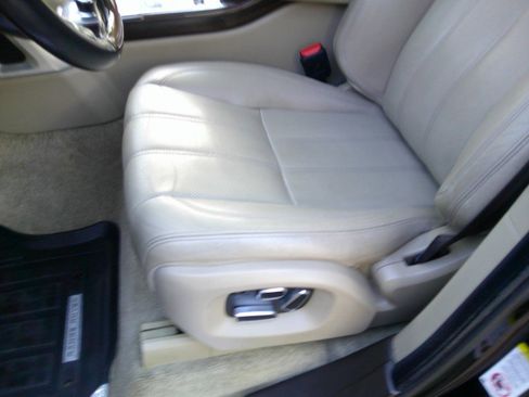 Used 2014 Land Rover Range Rover HSE AWD/4WD image 57