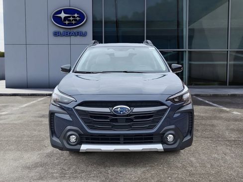 Certified 2025 Subaru Outback Limited w/ Popular Package #2 image 2