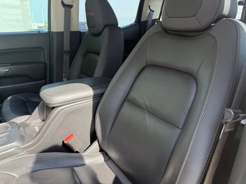 Used 2022 GMC Canyon AT4 w/ Trailering Package AWD/4WD image 18