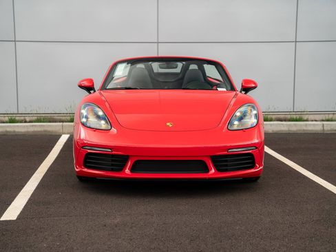 Used 2025 Porsche 718 Boxster S image 6