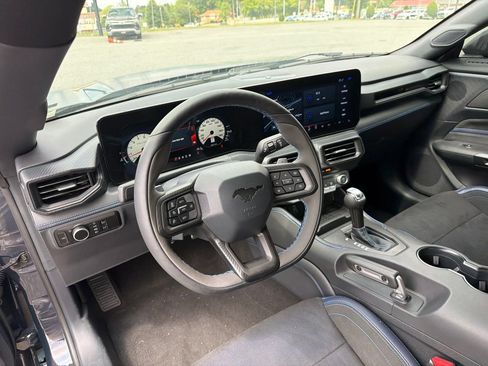 Used 2024 Ford Mustang Dark Horse RWD image 4