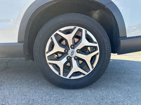 Used 2022 Subaru Forester Premium image 6