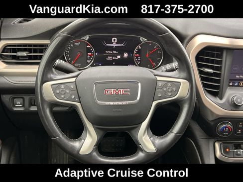 Used 2021 GMC Acadia Denali w/ Denali Technology Package FWD image 14