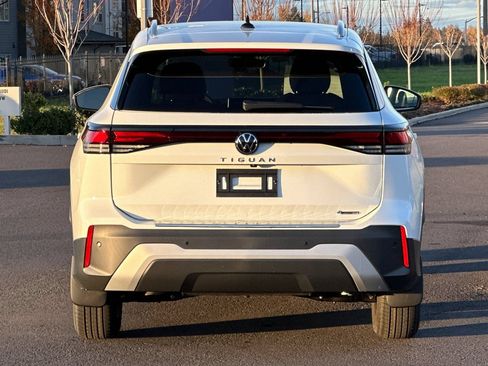 New 2026 Volkswagen Tiguan S AWD/4WD image 4