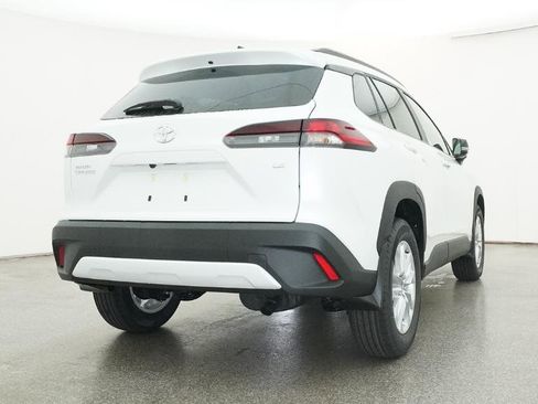 New 2026 Toyota Corolla Cross LE image 38