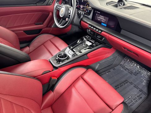 Certified 2025 Porsche 911 Carrera 4 GTS AWD/4WD image 17