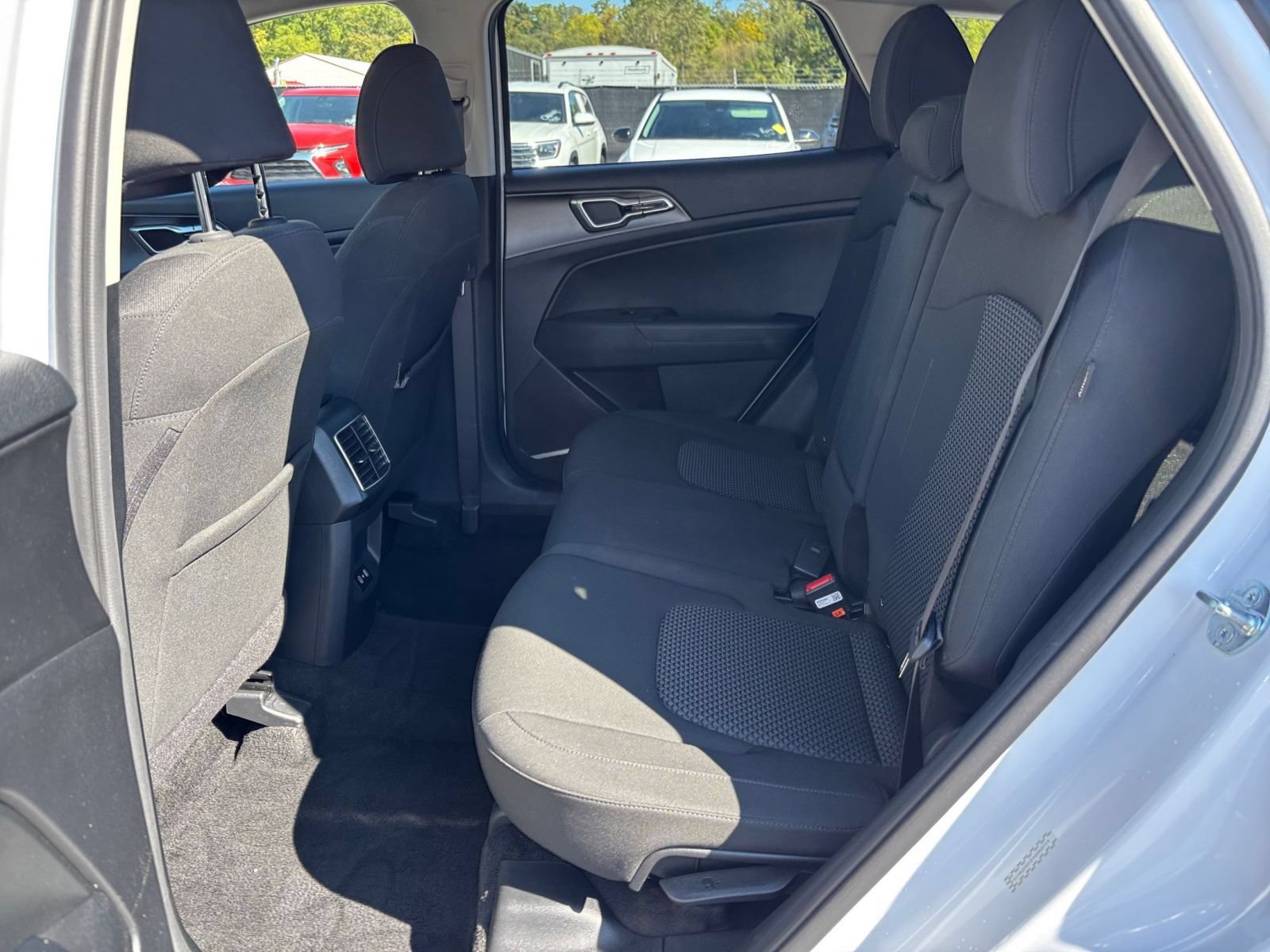 Used 2026 Kia Sportage LX FWD image 26