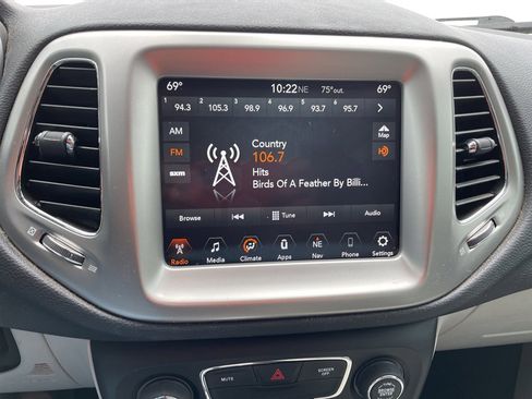 Used 2018 Jeep Compass Latitude w/ Popular Equipment Group image 15