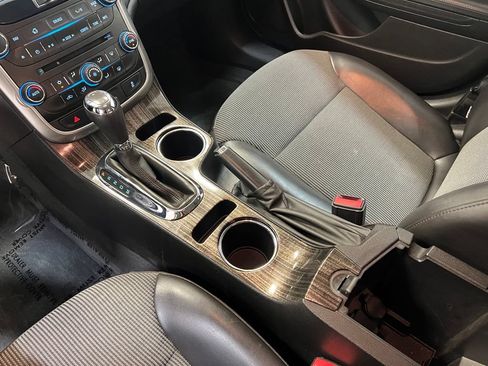 Used 2014 Chevrolet Malibu LT FWD image 27
