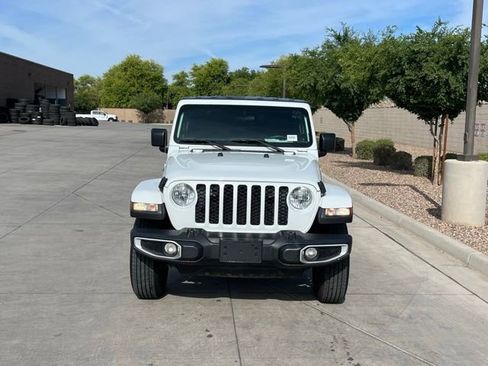 Used 2022 Jeep Gladiator Sport AWD/4WD image 5