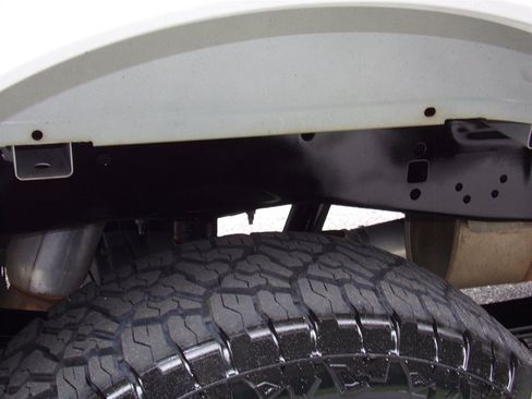 Used 2021 Ford F250 XL w/ Power Equipment Group AWD/4WD image 16