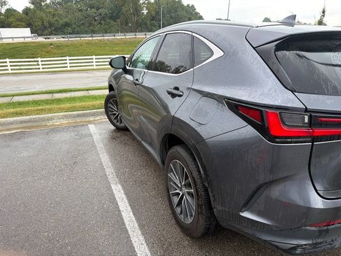 Used 2025 Lexus NX 250 FWD w/ Accessory Package (2T) image 9