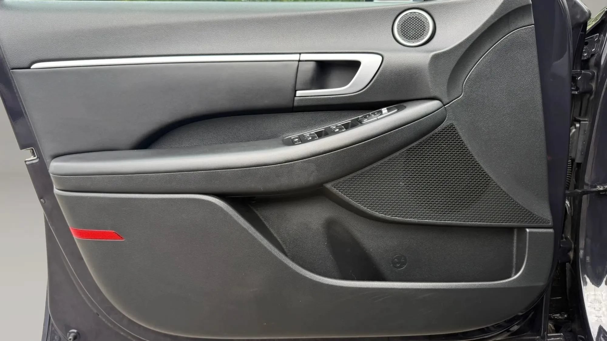 Used 2024 Hyundai Sonata SEL FWD image 9