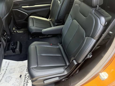 New 2026 Jeep Grand Cherokee L Limited AWD/4WD image 30