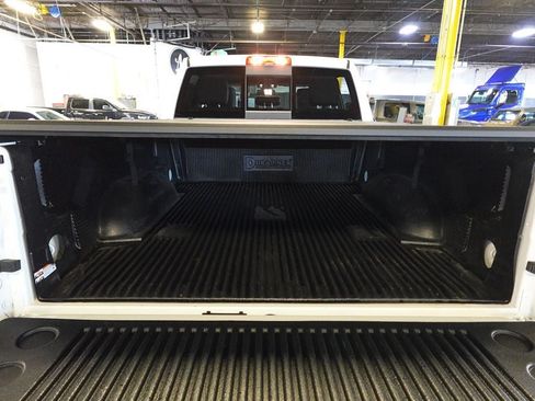 Used 2024 RAM 2500 Laramie AWD/4WD image 28