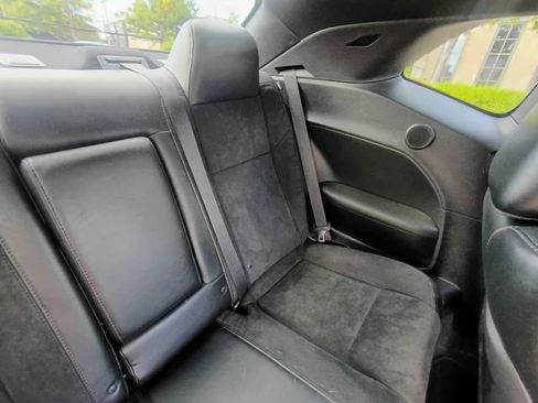 Used 2017 Dodge Challenger R/T Scat Pack w/ Leather Interior Group RWD image 53