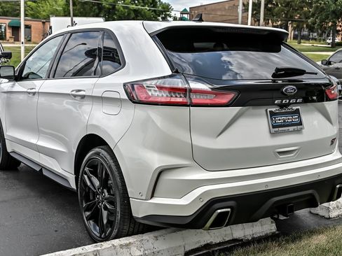 Certified 2023 Ford Edge ST w/ Equipment Group 401A AWD/4WD image 6