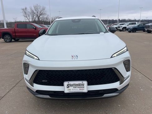 New 2026 Buick Envision Sport Touring image 8