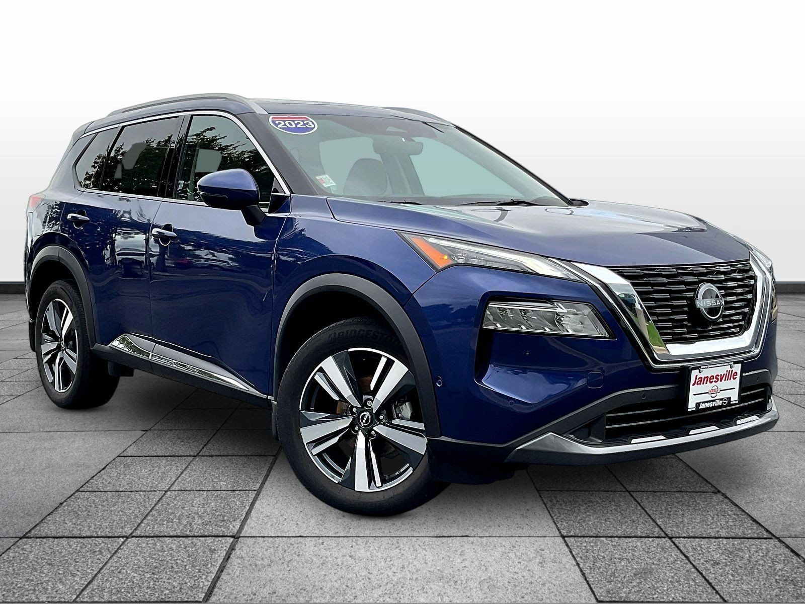 Certified 2023 Nissan Rogue SL w/ SL Premium Package AWD/4WD image 1
