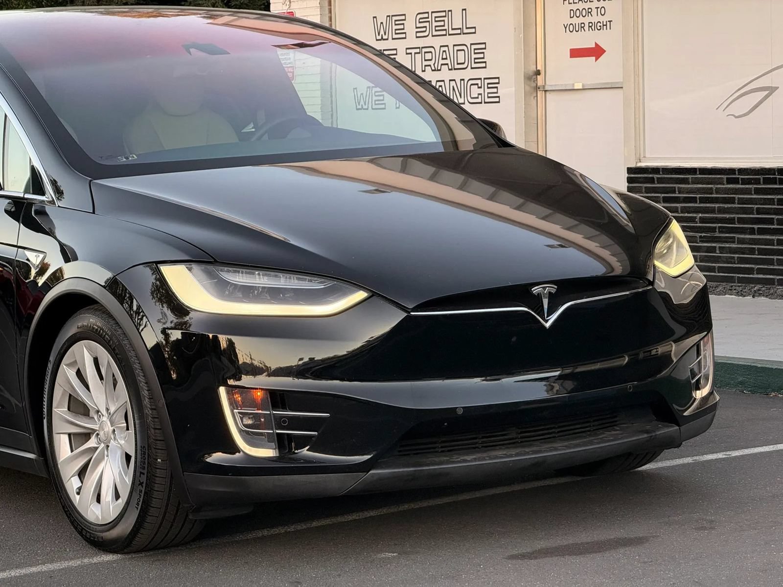 Used 2016 Tesla Model X 75D AWD/4WD image 8