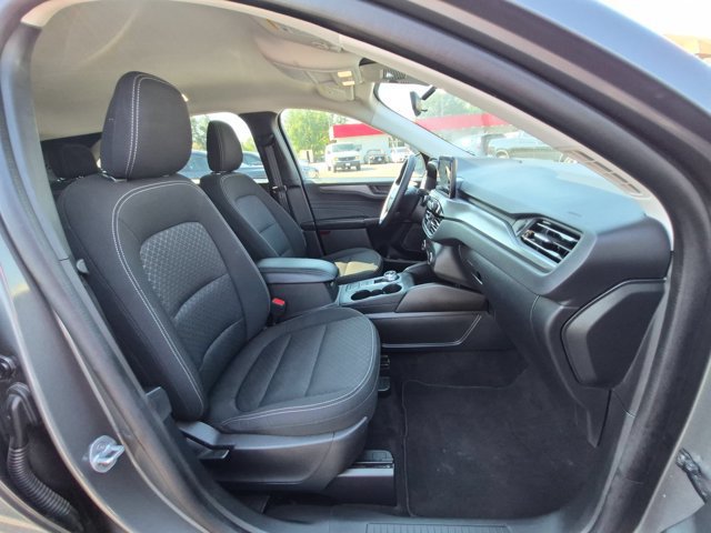Used 2025 Ford Escape Active FWD image 30