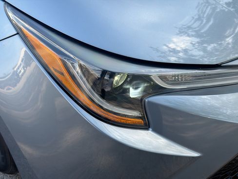 Used 2022 Toyota Corolla L FWD image 30