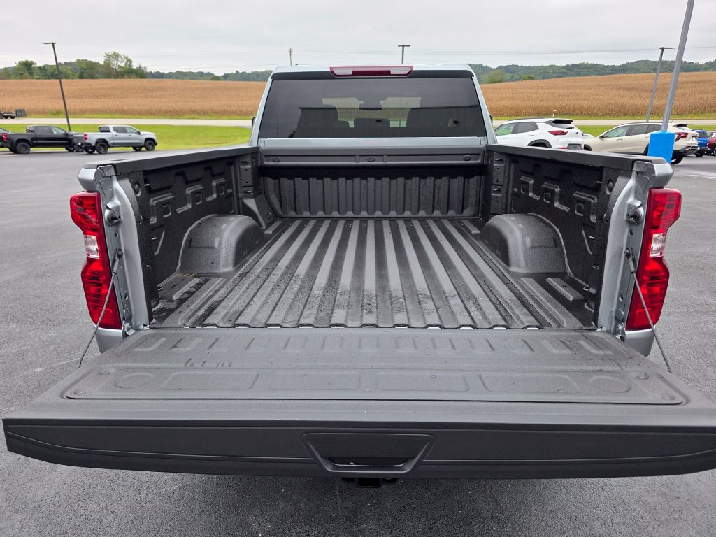 New 2026 Chevrolet Silverado 2500 Custom w/ Custom Value Package AWD/4WD image 9