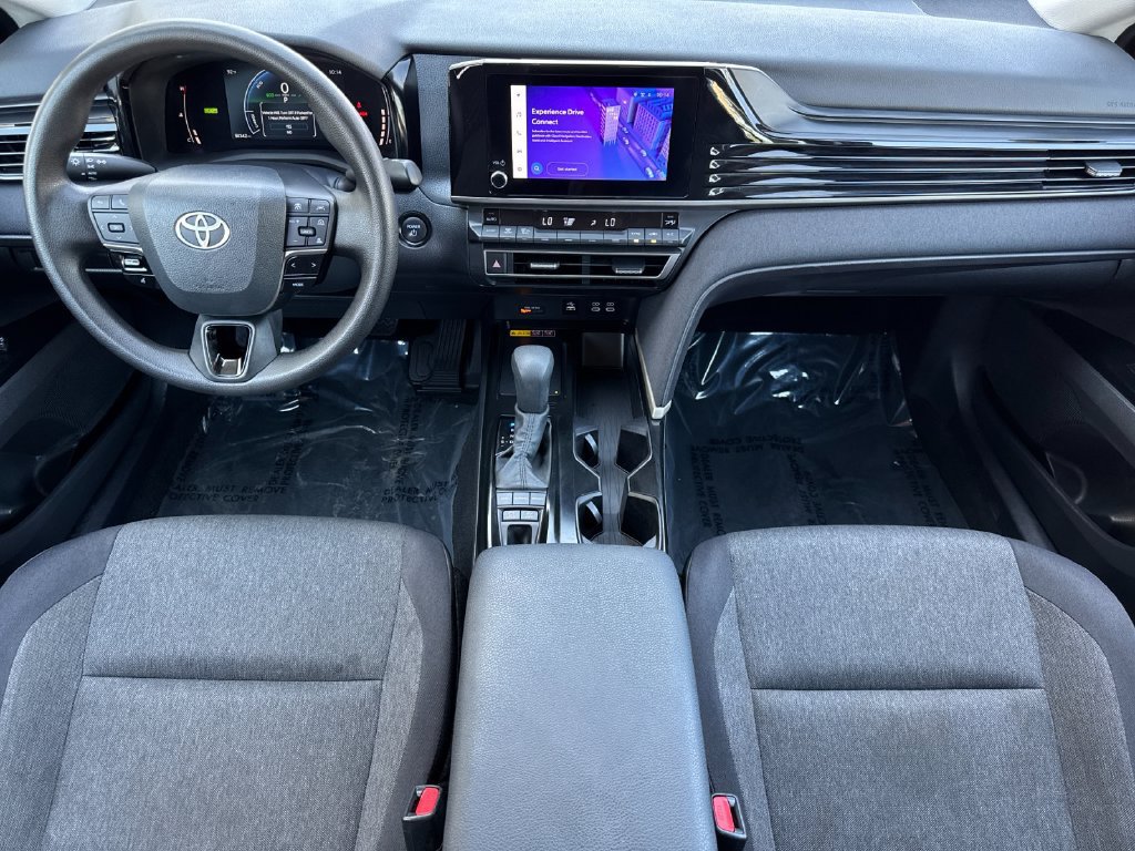 Used 2025 Toyota Camry LE FWD image 12