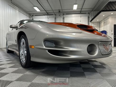 Used 2001 Pontiac Firebird Trans Am w/ SLP Firehawk Pkg image 15