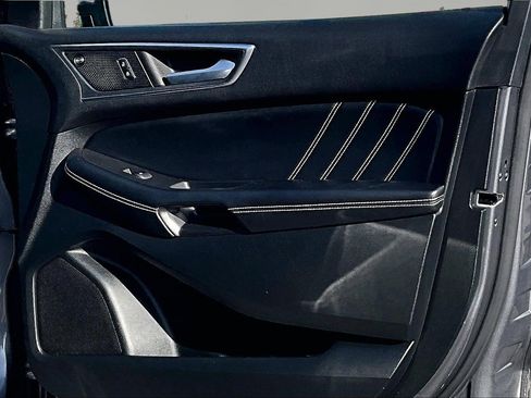 Certified 2024 Ford Edge ST image 24