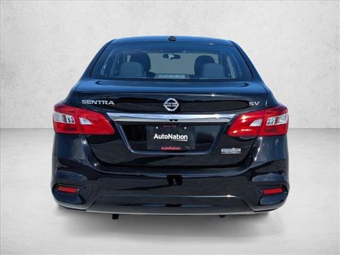Used 2019 Nissan Sentra SV w/ Special Edition Package FWD image 7