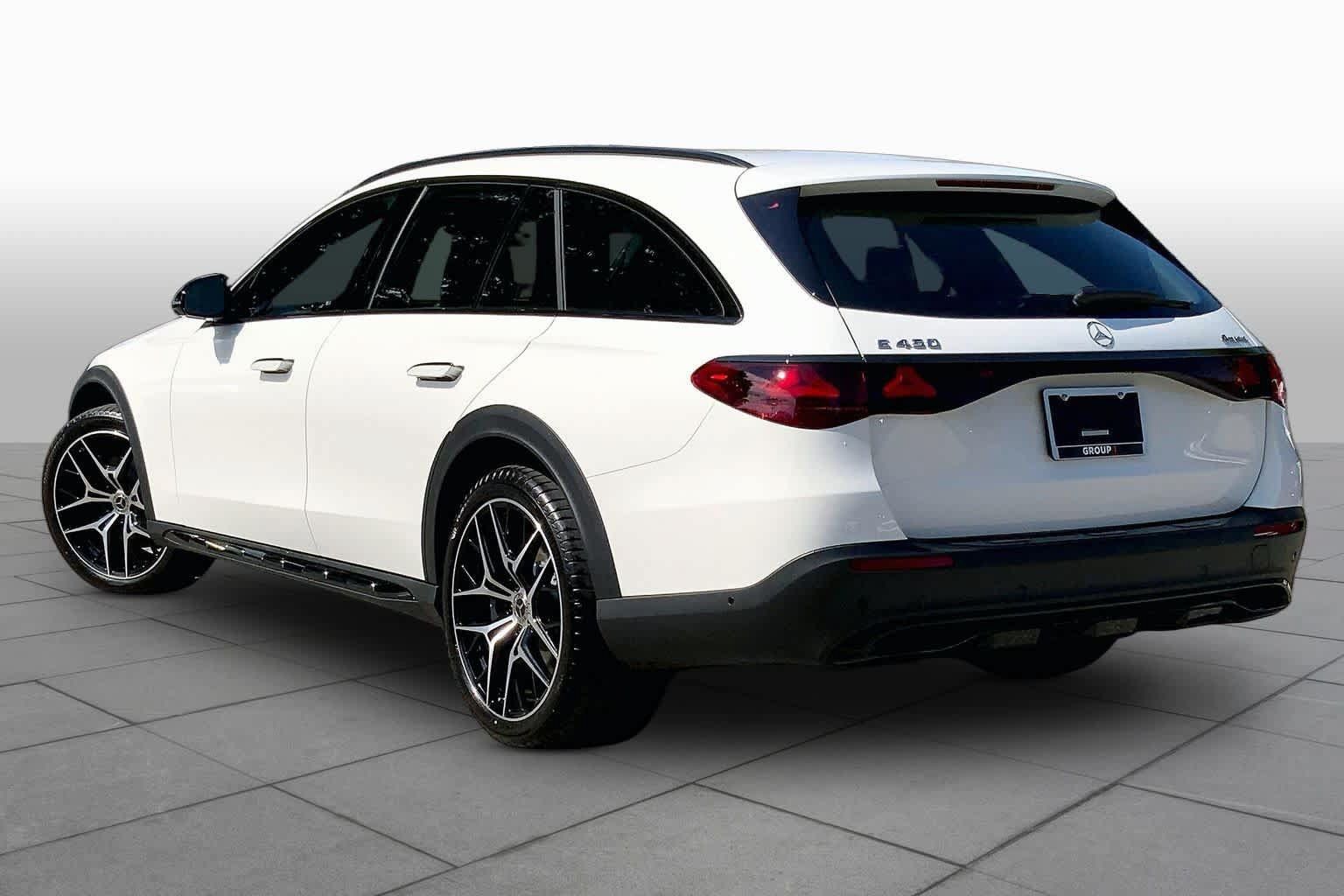 New 2027 Mercedes-Benz E 450 4MATIC All-Terrain Wagon image 16