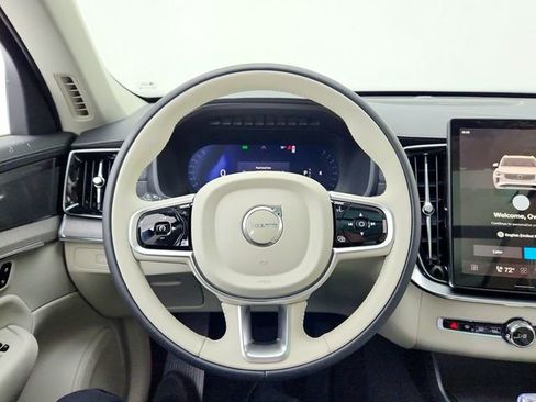 New 2026 Volvo XC90 B6 Ultra image 21