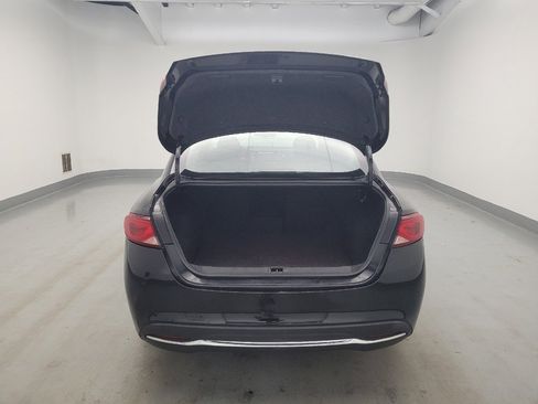Used 2015 Chrysler 200 Limited FWD image 29