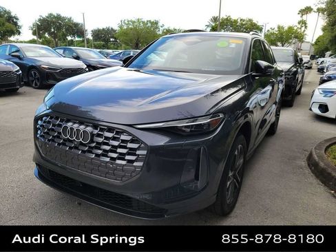 Certified 2025 Audi Q5 Premium w/ Convenience Package AWD/4WD image 7