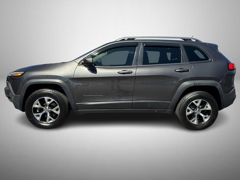 Used 2015 Jeep Cherokee Trailhawk w/ Comfort/Convenience Group image 6