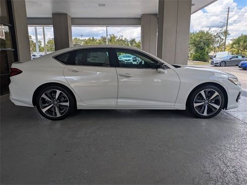 New 2025 Acura TLX w/ Technology Package image 3