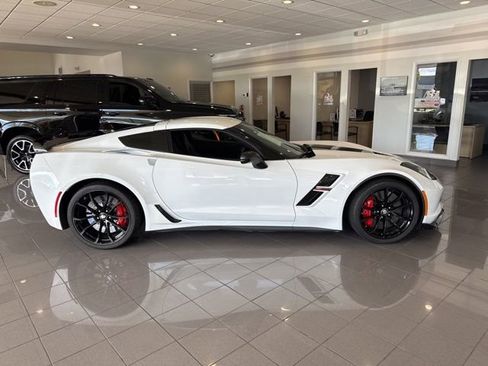 Used 2017 Chevrolet Corvette Grand Sport w/ Z07 Performance Package image 7
