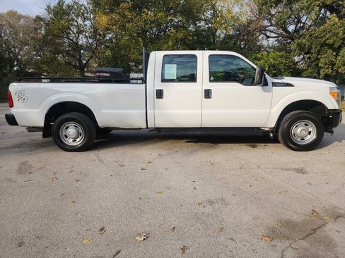 Used 2012 Ford F250 XL w/ Skid Plate Pkg AWD/4WD image 16