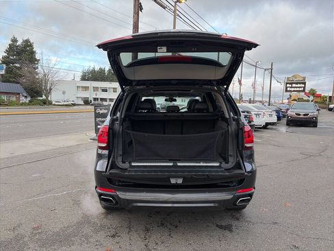 Used 2016 BMW X5 xDrive40e image 9