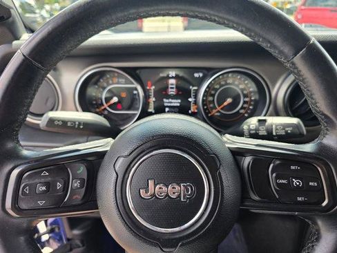 Used 2019 Jeep Wrangler Unlimited Sport S AWD/4WD image 29
