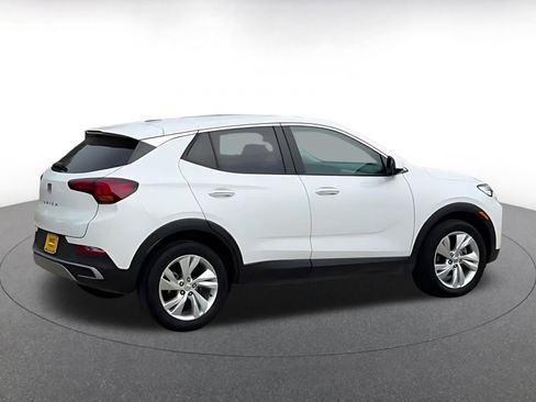 Used 2025 Buick Encore GX Preferred FWD image 9