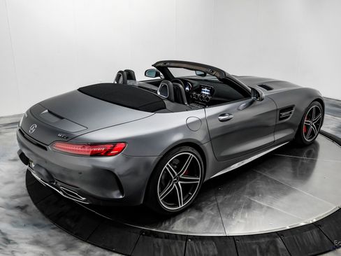 Used 2018 Mercedes-Benz AMG GT C image 16