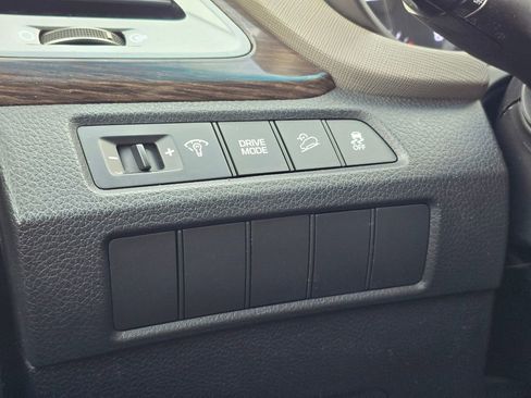 Used 2018 Hyundai Santa Fe Sport image 36