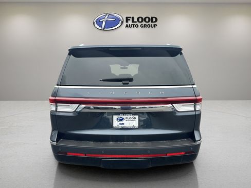 Certified 2024 Lincoln Navigator Reserve AWD/4WD image 6